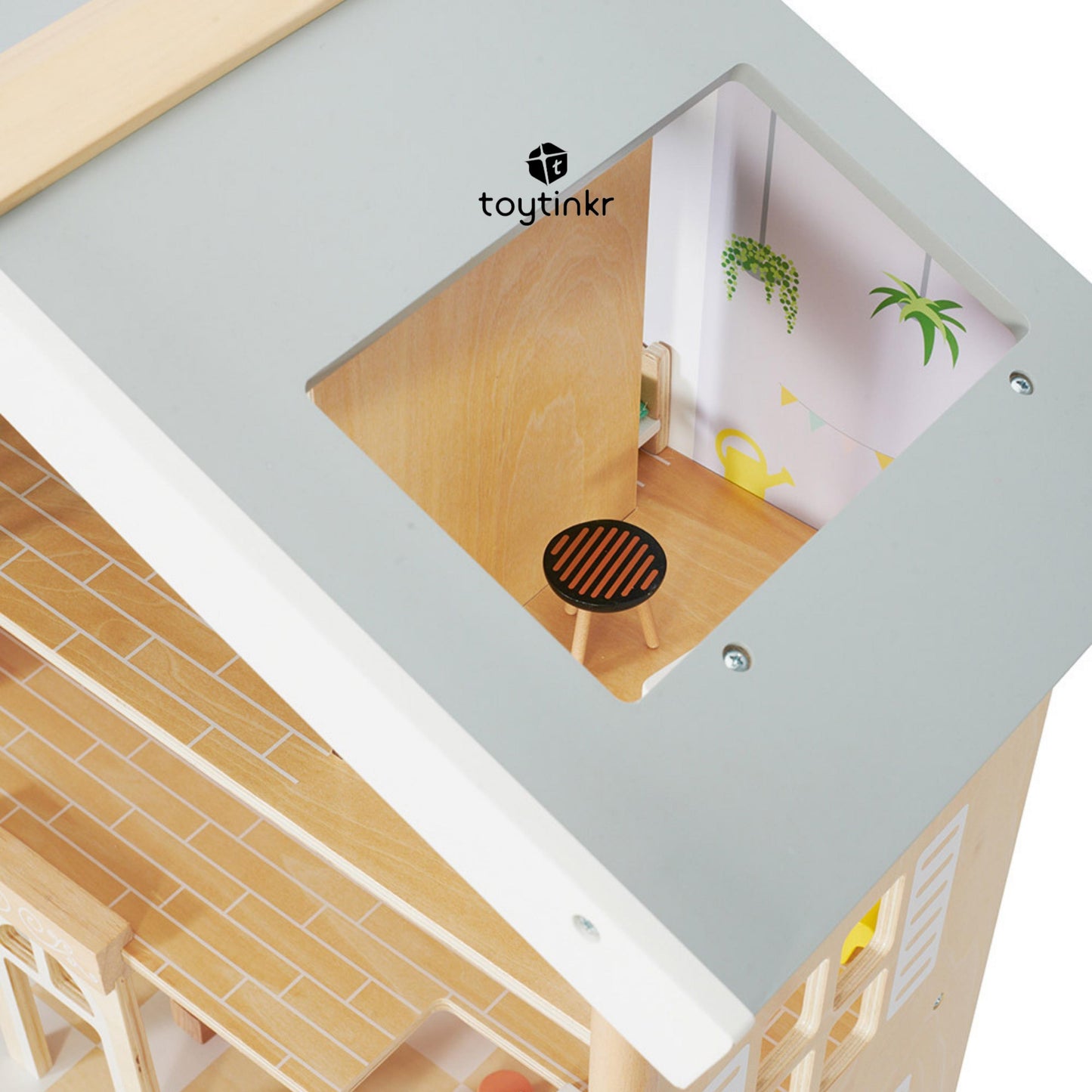 CW Happy Villa Dollhouse by Toytinkr
