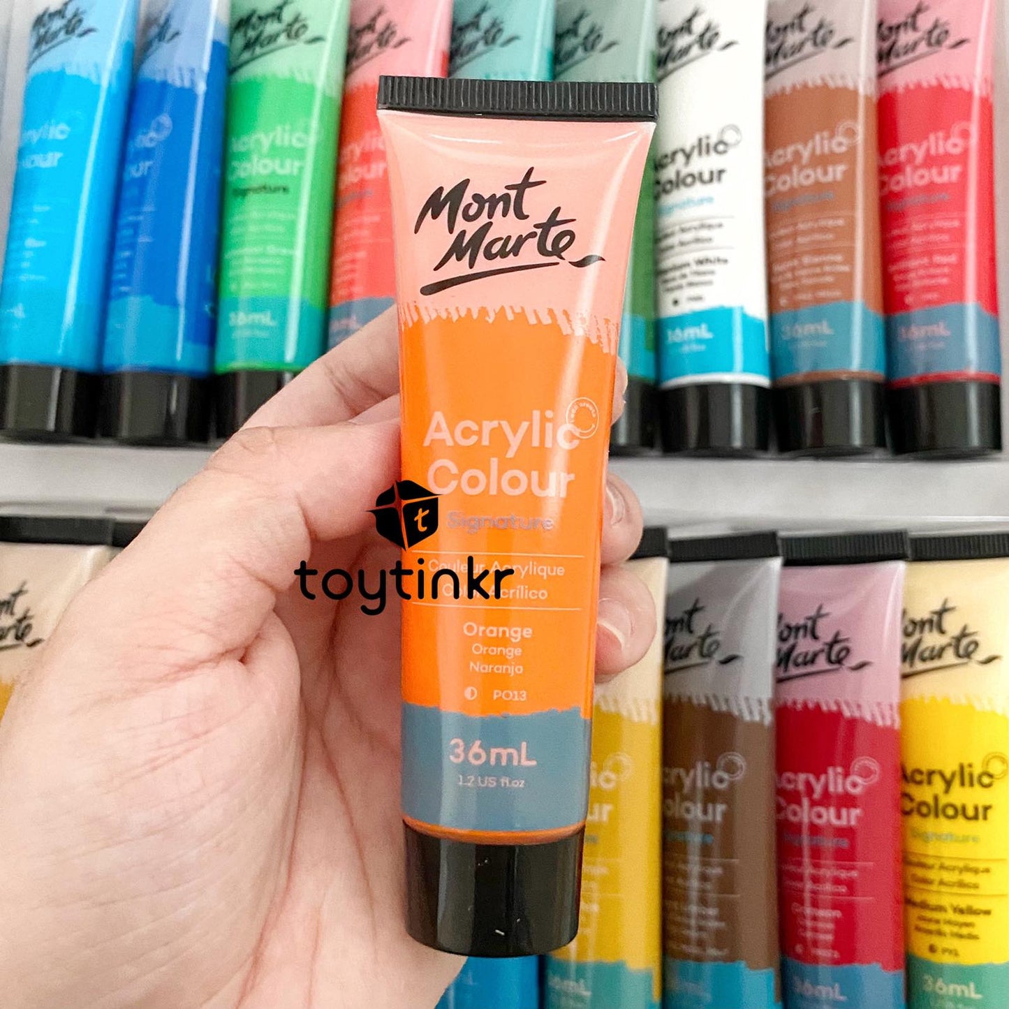 Mont Marte Acrylic Color Set by Toytinkr