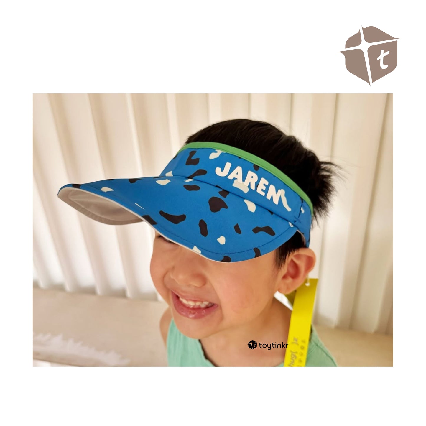 Hug Z Personalized Foldable Flat Cap by Toytinkr