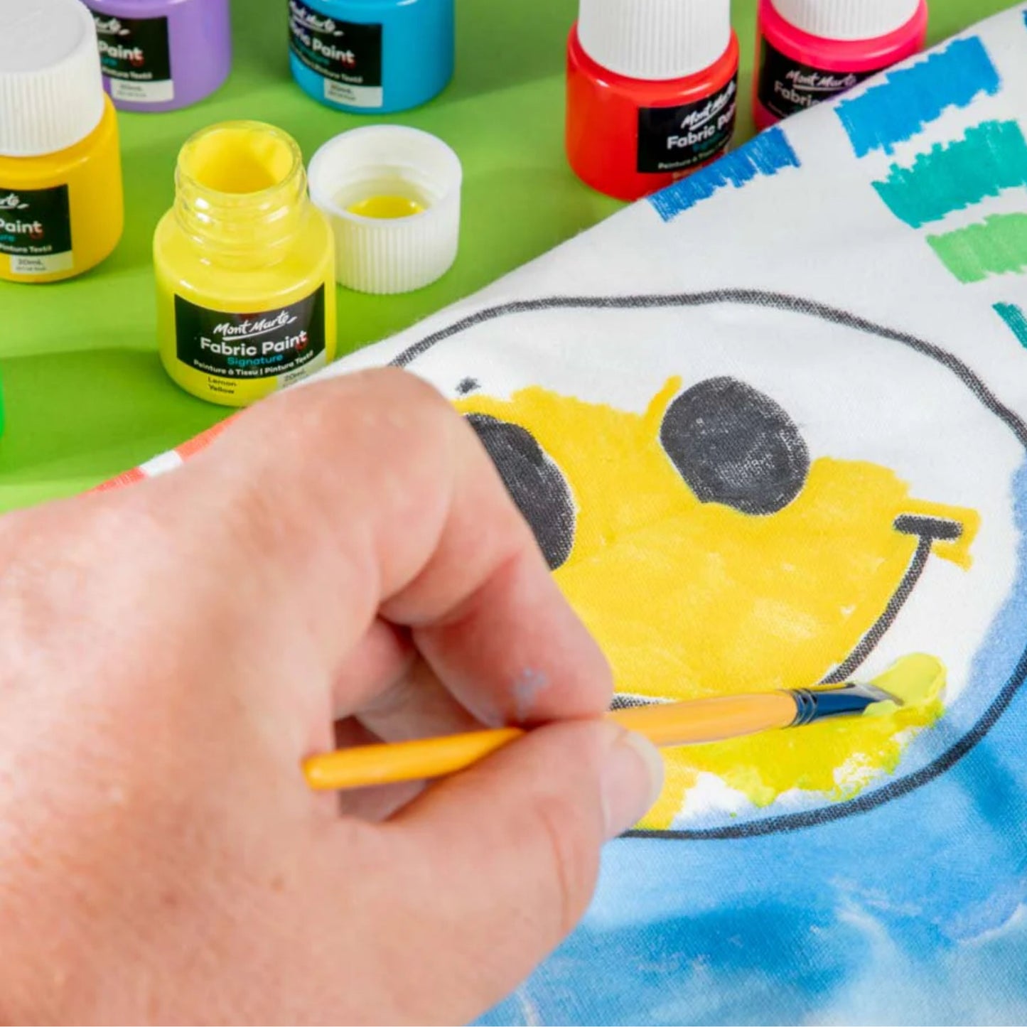 Mont Marte Fabric Paint - 20 Colors by Toytinkr