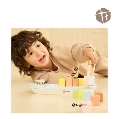 CW Block Boat by Toytinkr