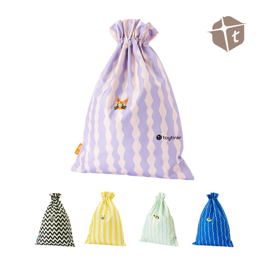 Hug Z Personalized Drawstring Laundry Bag by Toytinkr