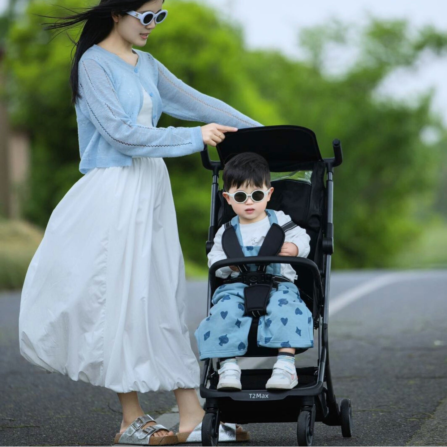 Lecoco Foldable Strollers - Black by Toytinkr