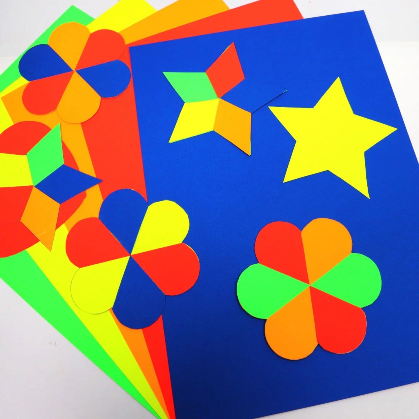 Mont Marte Fluoro Art Card Signature A4 By Toytinkr