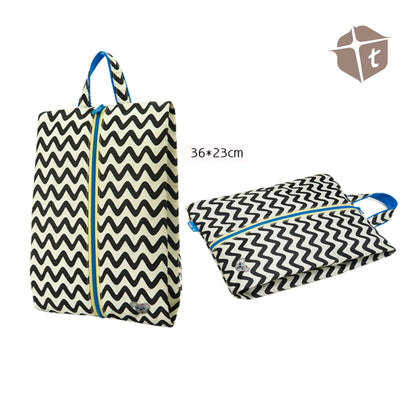 Hug Z Personalized Shoe Bag by Toytinkr