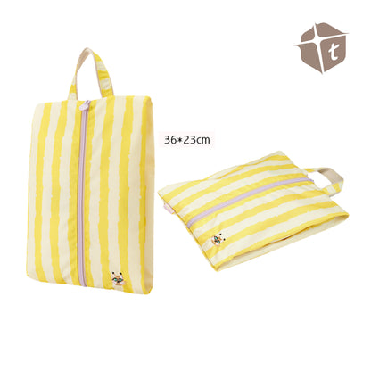Hug Z Personalized Shoe Bag by Toytinkr