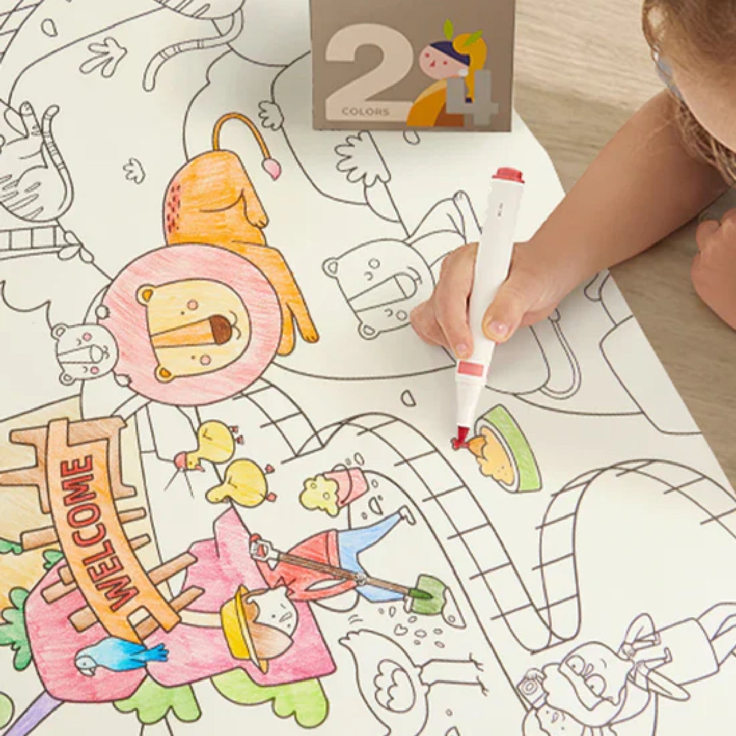 Mideer Adhesive Coloring Scroll - Magic Zoo by Toytinkr